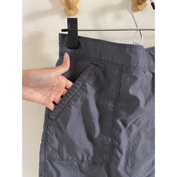 Columbia Skort Women's 6L Longer Days Blue Outdoor Bottoms Pockets Elastic Waist - Picture 2 of 8